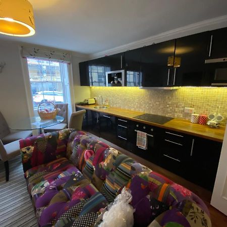 באת' City Centre - Rivers Street, Quiet 2 Bed Ground Floor Georgian Garden Apartment מראה חיצוני תמונה